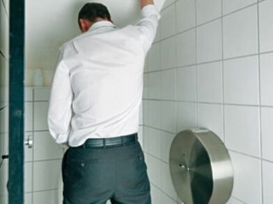 Necesidad frecuente de orinar en hombres con prostatitis